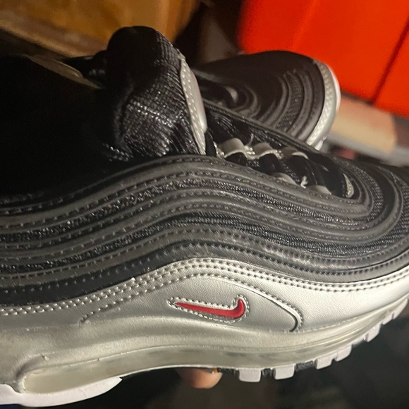 Air max - Picture 2 of 4